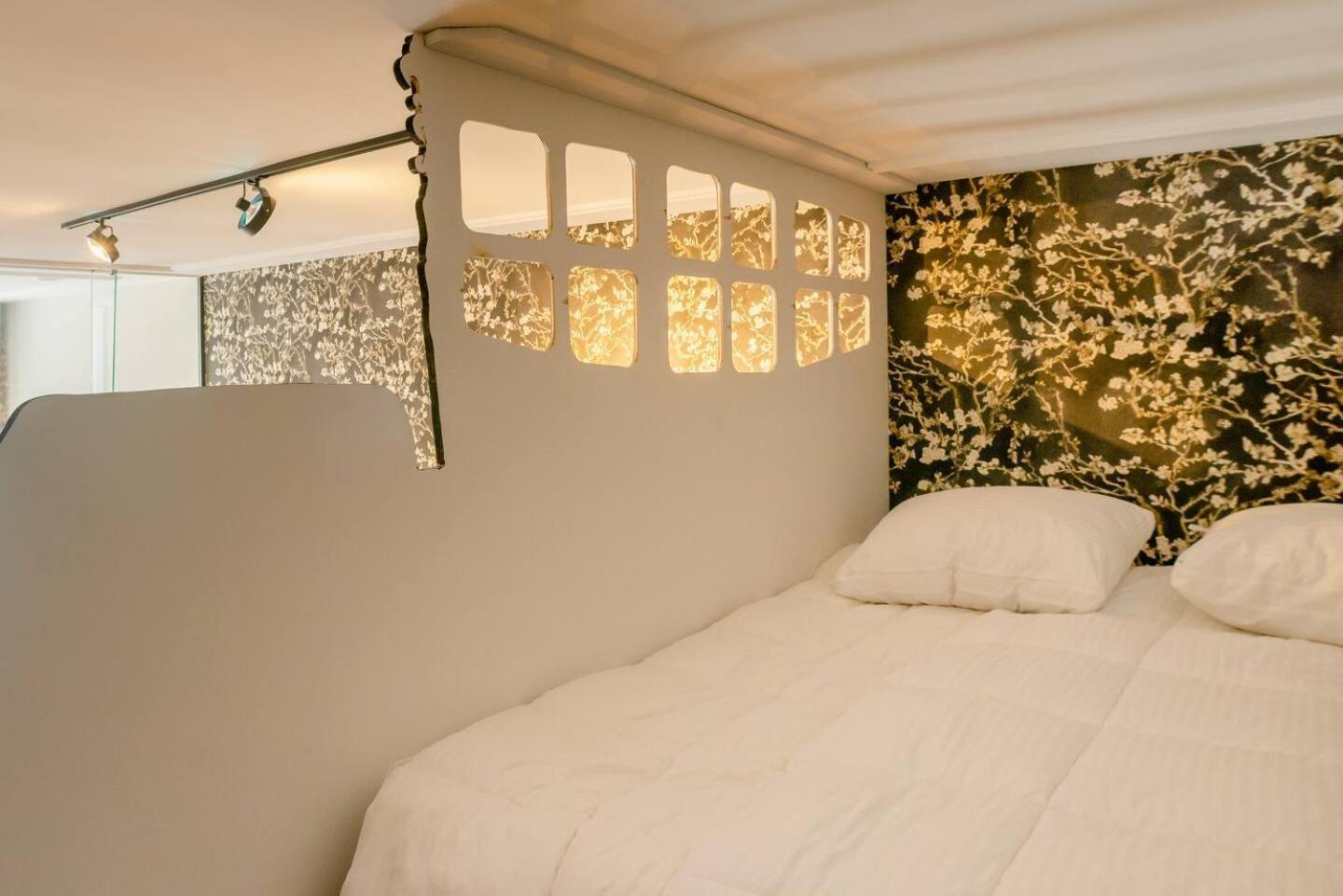 Child Favorite Coach House City Villa Τίλμπουργκ Εξωτερικό φωτογραφία